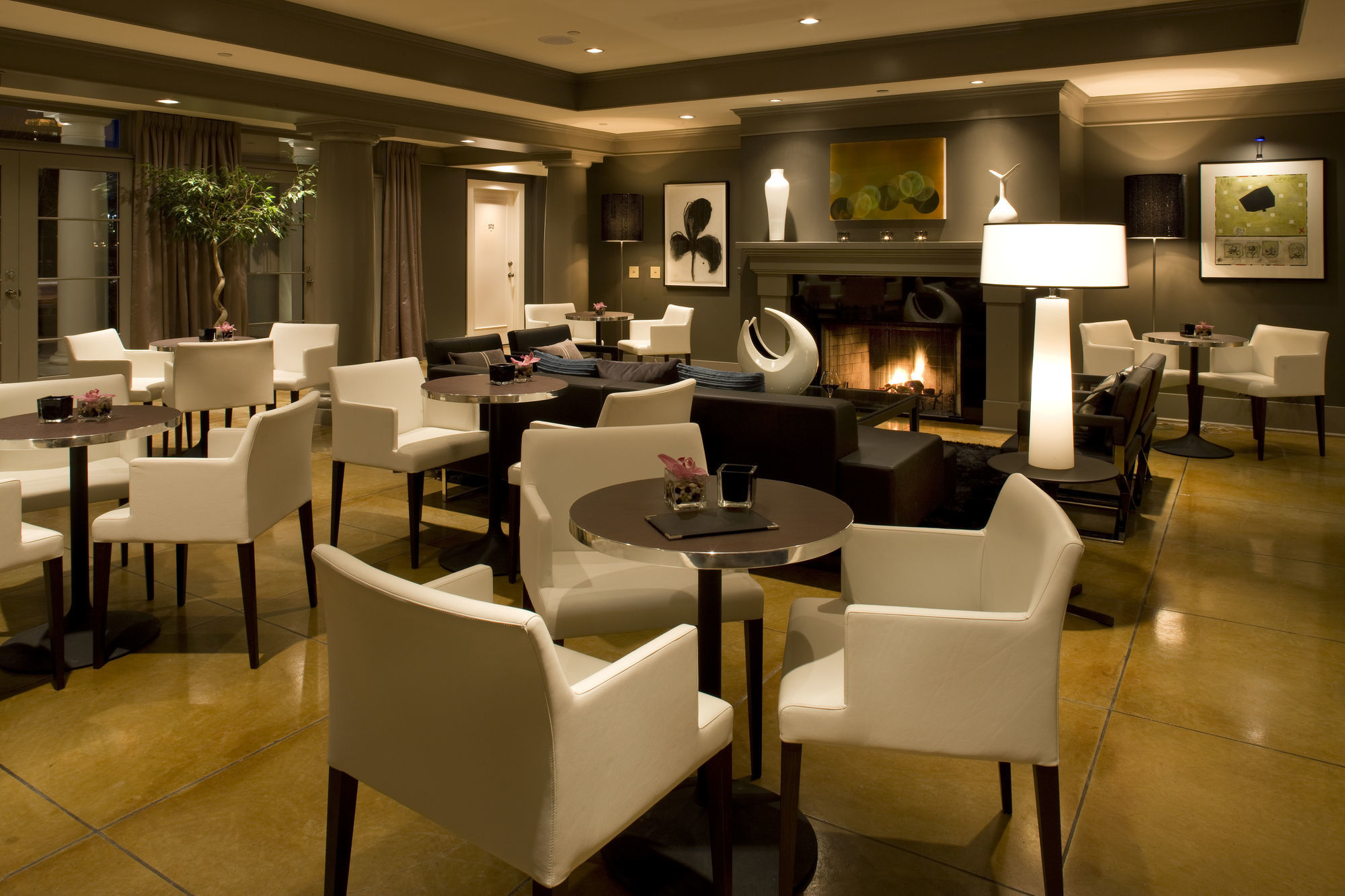 Hotel Arts Kensington YYC 외부 사진